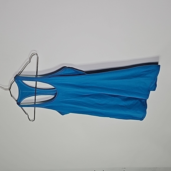 LULULEMON size 4 blue tank top - Picture 3 of 5